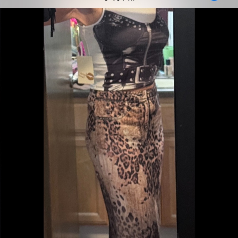 Free Kisses Leopard Print Maxi Skirt